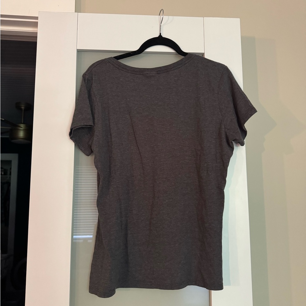 Gray V-Neck NOT A HUGGER T-Shirt with Cactus Print - Picture 10 of 10